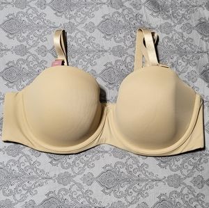 40c removable straps bra.